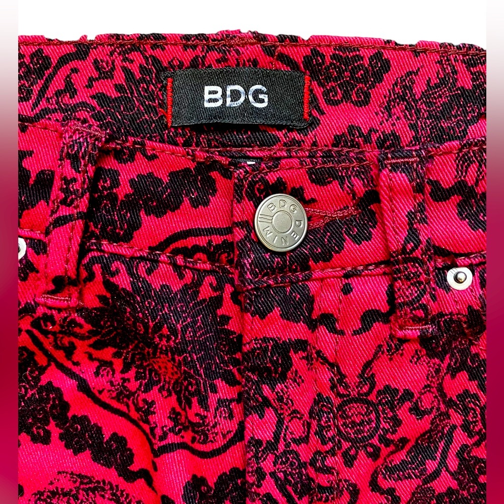 BDG Abstract Pattern Jeans - Picture 2 of 7